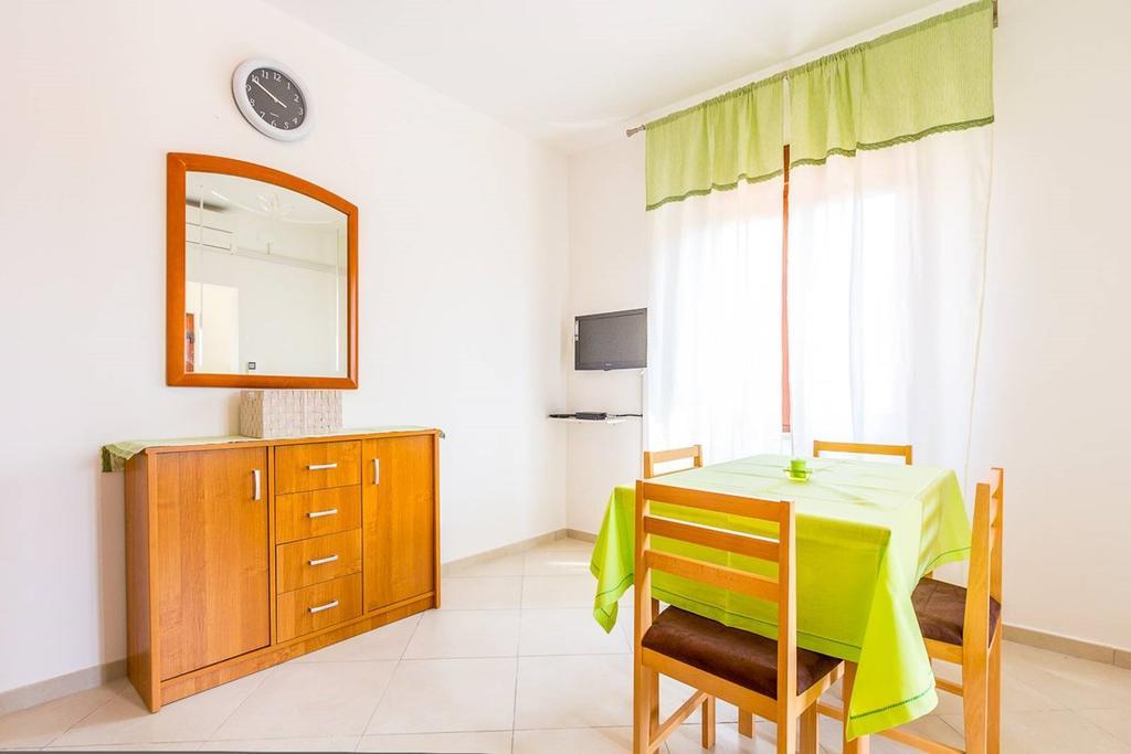 Apartments Racchi Банджоле Экстерьер фото